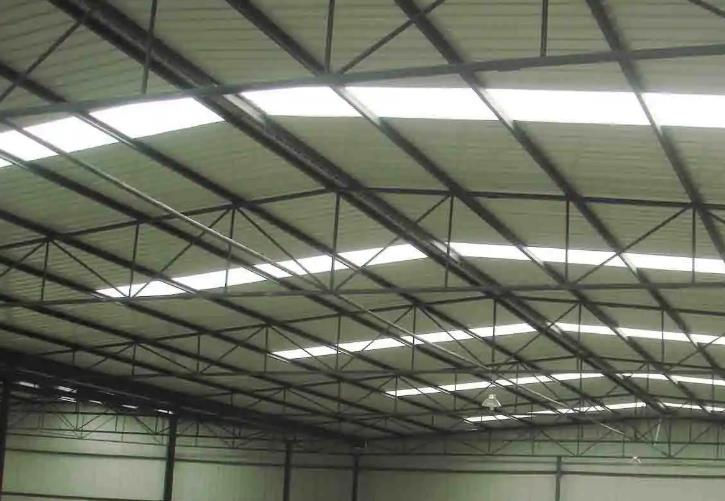 重慶角鋼用于工業(yè)廠(chǎng)房